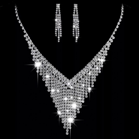 🎀Luxury Rhinestone Banquet Set - Picture 5 of 5